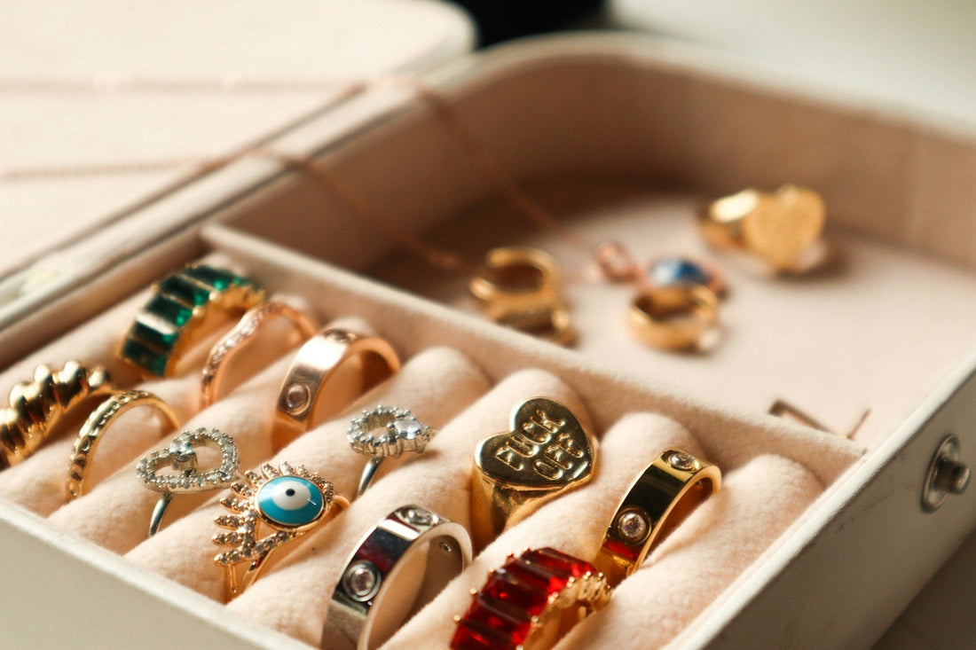 How to Choose Timeless Jewelry Pieces That Elevate Your Style