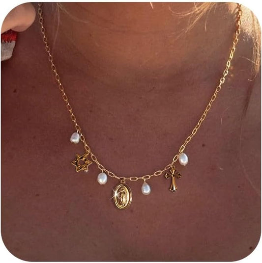 Charm Necklace for Women - Dainty Gold Paperclip Beach Charm Necklace Cute Shell Necklace Moon Star Accessory Beach Cross Hexagram Pendant Preppy Stuff Summer Jewelry for Women