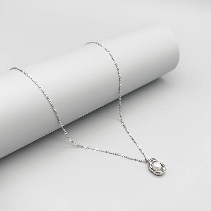 Pearl Necklaces for Women,Charm Choker Necklaces with Natural Freshwater Cultured Pearls,Dainty Pendants Necklaces Daily Wear or Fashion Gift for Women