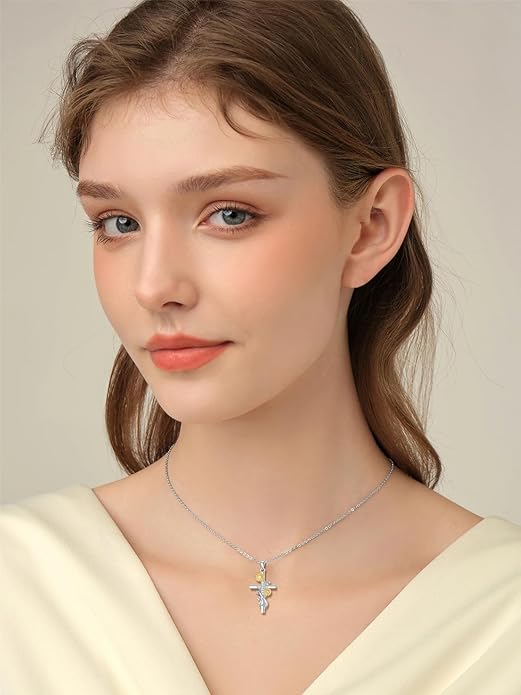 Sunflower Necklace for Women, 18K Gold Plated Silver Moissanite Sunflower Heart/Cross Pendant Necklace You are My Sunshine Gifts Sunflower Jewelry Birthday Christmas Mothers Day Gifts for Her Girlfriend Wife