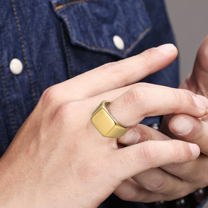 Mens Signet Rings Stainless Steel Pinky Ring for Men Women Silver/Black/Gold Square Cool Finger Ring, Gift for Dad Husband