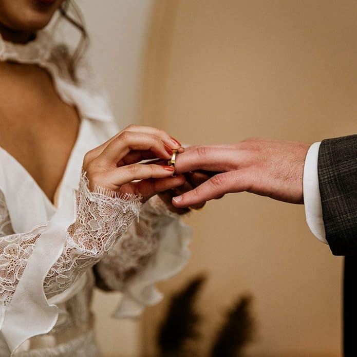 TRUMIUM 2mm 4mm 6mm 8mm Tungsten Wedding Band Ring for Men Women Gold/Rose Gold/Silver Domed High Polish Comfort Fit 4-15