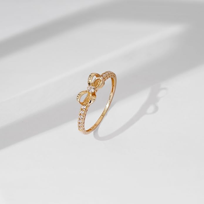 Amazon Essentials 10K Gold Dainty Bow Ring set with Round Cut Infinite Elements Zirconia (previously Amazon Collection)