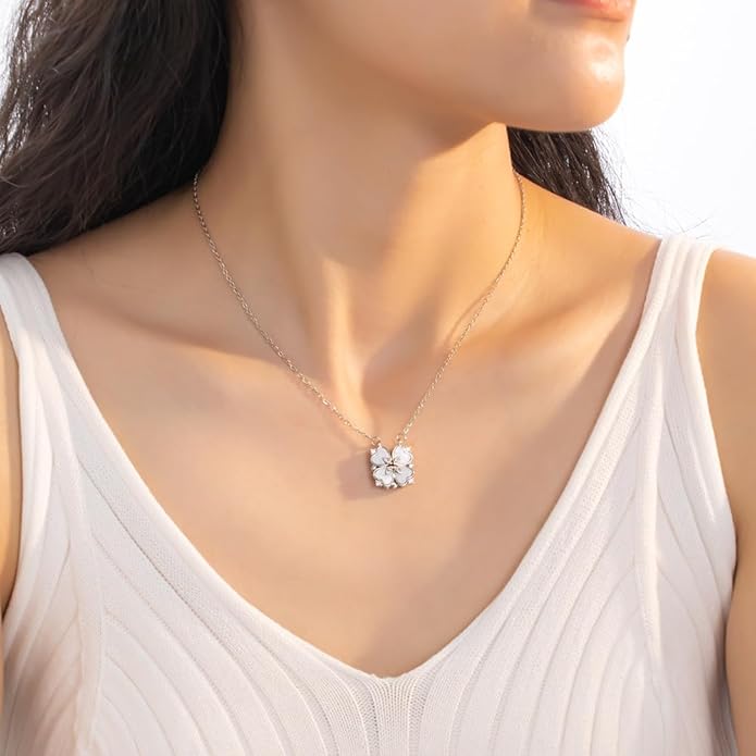 18K Gold Stainless Steel Gold Plated Necklace with Clove Hearts Charm - Can Be Worn Two Ways (Elegant A)