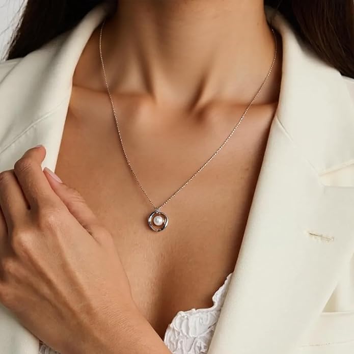 Pearl Necklaces for Women,Charm Choker Necklaces with Natural Freshwater Cultured Pearls,Dainty Pendants Necklaces Daily Wear or Fashion Gift for Women