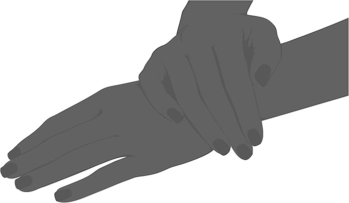 Amazon Essentials 18K Yellow Gold Plated Sterling Silver Cubic Zirconia Fashion Stackable Ring (previously Amazon Collection)