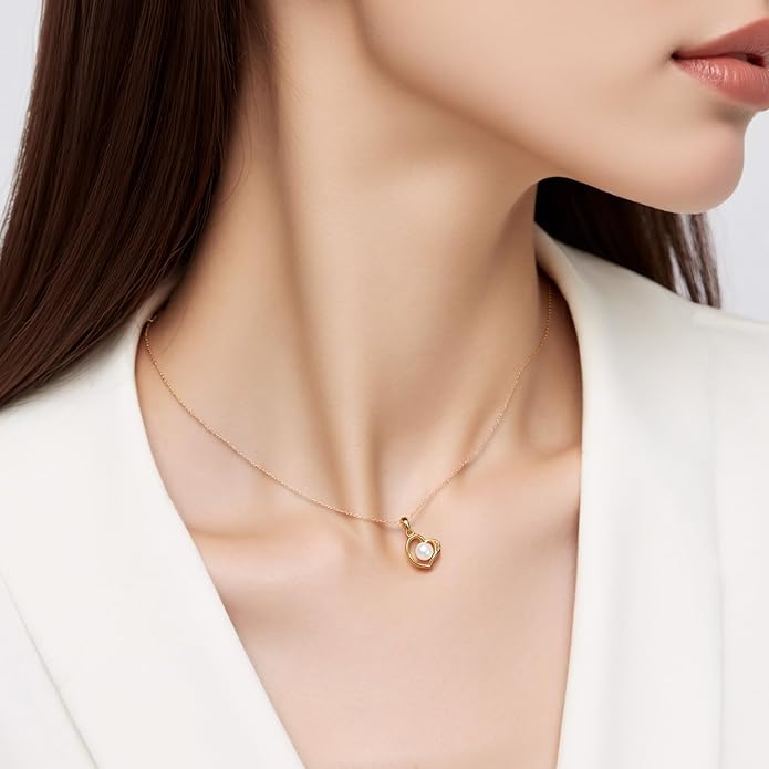 Pearl Necklaces for Women,Charm Choker Necklaces with Natural Freshwater Cultured Pearls,Dainty Pendants Necklaces Daily Wear or Fashion Gift for Women