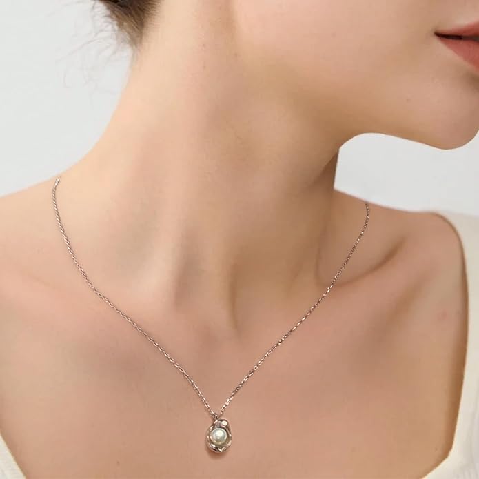 Pearl Necklaces for Women,Charm Choker Necklaces with Natural Freshwater Cultured Pearls,Dainty Pendants Necklaces Daily Wear or Fashion Gift for Women