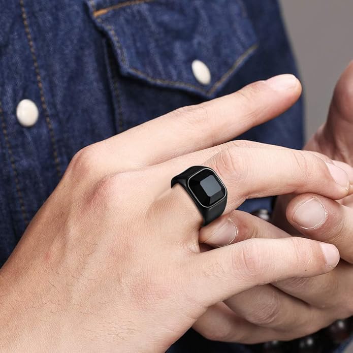 Mens Signet Rings Stainless Steel Pinky Ring for Men Women Silver/Black/Gold Square Cool Finger Ring, Gift for Dad Husband