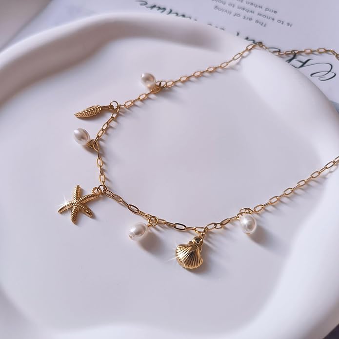 Charm Necklace for Women - Dainty Gold Paperclip Beach Charm Necklace Cute Shell Necklace Moon Star Accessory Beach Cross Hexagram Pendant Preppy Stuff Summer Jewelry for Women
