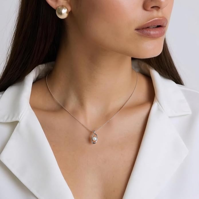 Pearl Necklaces for Women,Charm Choker Necklaces with Natural Freshwater Cultured Pearls,Dainty Pendants Necklaces Daily Wear or Fashion Gift for Women