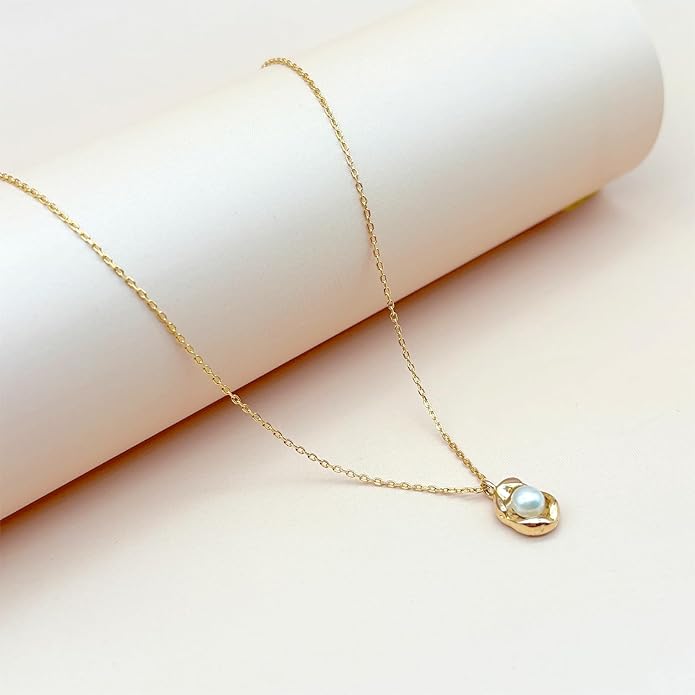 Pearl Necklaces for Women,Charm Choker Necklaces with Natural Freshwater Cultured Pearls,Dainty Pendants Necklaces Daily Wear or Fashion Gift for Women