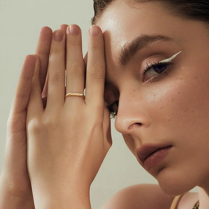 YeGieonr 925 Sterling Silver Rings for Women, 14K Gold Stackable Ring with Engraved Flower, Womens Stackable Rings Jewlery