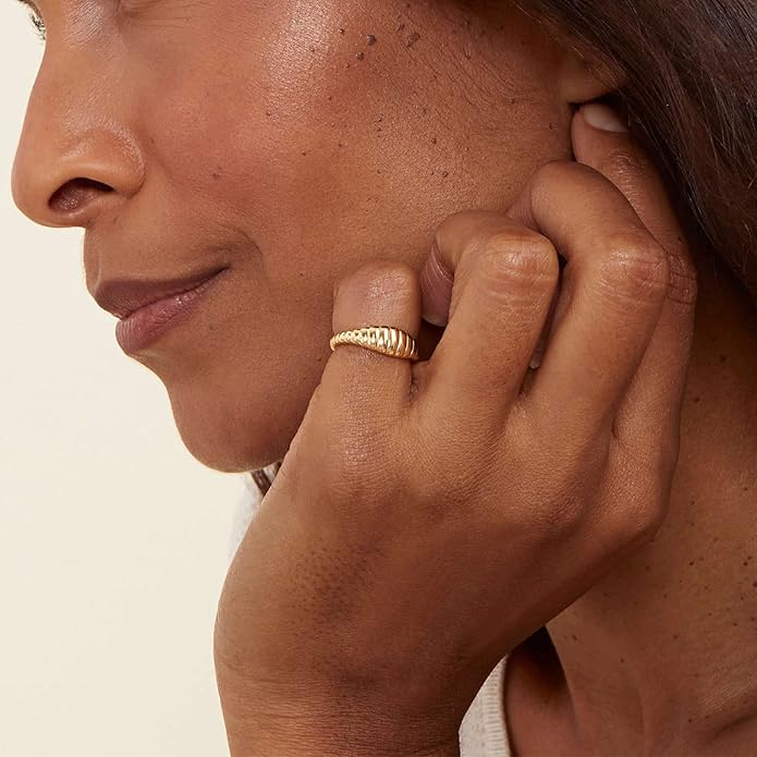 Kainier 14K Gold Plated Signet Rings Stackable Plain Slim Oval-shaped Thin Pinky Band for Women - 1.5mm Classic Dainty Cute Stacking Ring with Comfort Fit - Sizes 5-10