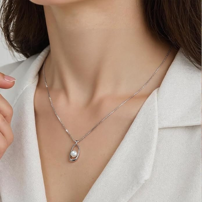 Pearl Necklaces for Women,Charm Choker Necklaces with Natural Freshwater Cultured Pearls,Dainty Pendants Necklaces Daily Wear or Fashion Gift for Women