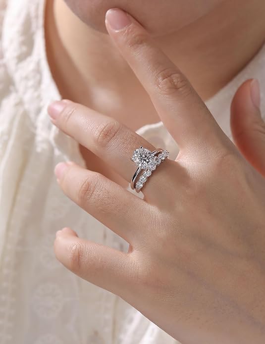 getlove 1.5-3ct Oval Moissanite Engagement Ring 18K White Gold Plated Solid Silver D-Color VVS1 Solitaire Promise Ring