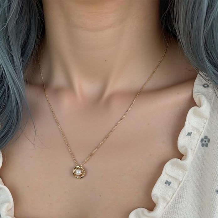 Pearl Necklaces for Women,Charm Choker Necklaces with Natural Freshwater Cultured Pearls,Dainty Pendants Necklaces Daily Wear or Fashion Gift for Women