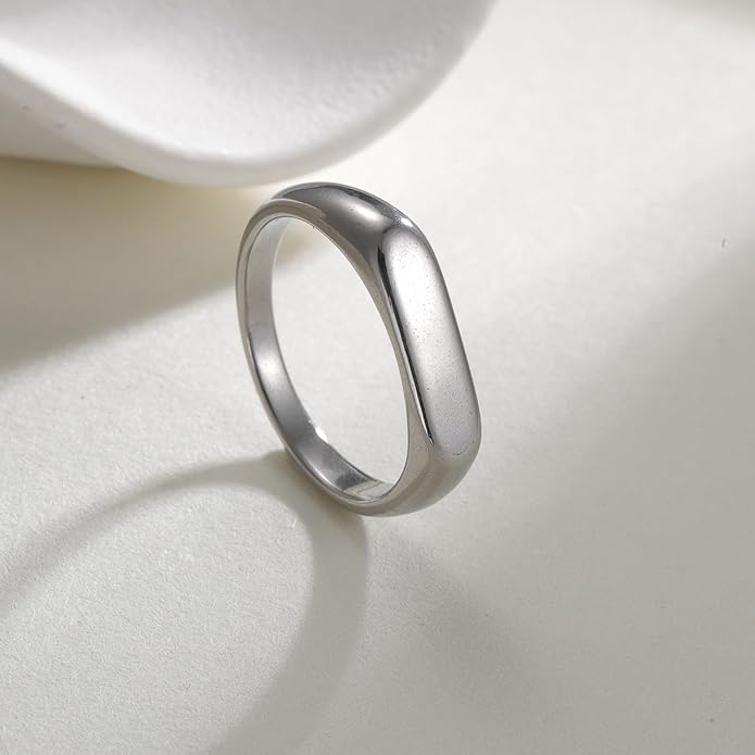 Mens Signet Rings Stainless Steel Pinky Ring for Men Women Silver/Black/Gold Square Cool Finger Ring, Gift for Dad Husband