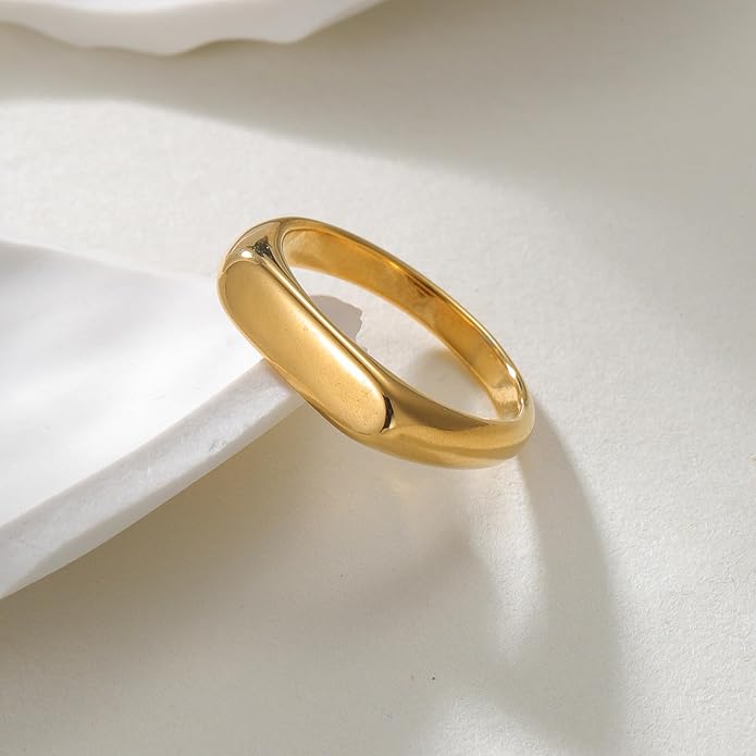 Mens Signet Rings Stainless Steel Pinky Ring for Men Women Silver/Black/Gold Square Cool Finger Ring, Gift for Dad Husband