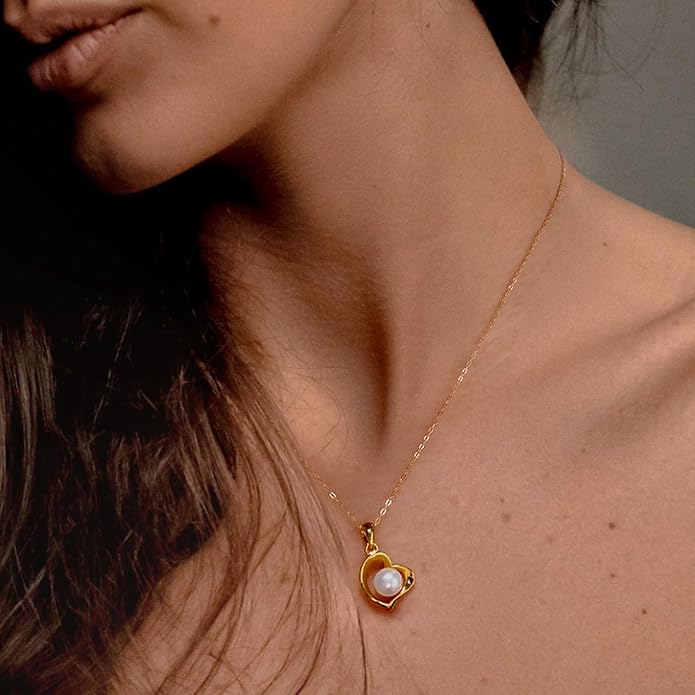 Pearl Necklaces for Women,Charm Choker Necklaces with Natural Freshwater Cultured Pearls,Dainty Pendants Necklaces Daily Wear or Fashion Gift for Women