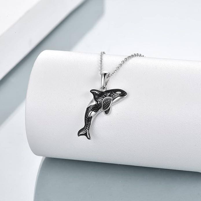 POPLYKE Killer Whale Orca Necklace Sterling Silver Ocean Jewelry Gifts for Women Mom Daughter