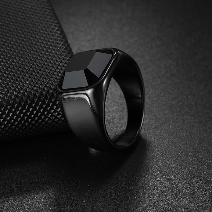 Mens Signet Rings Stainless Steel Pinky Ring for Men Women Silver/Black/Gold Square Cool Finger Ring, Gift for Dad Husband