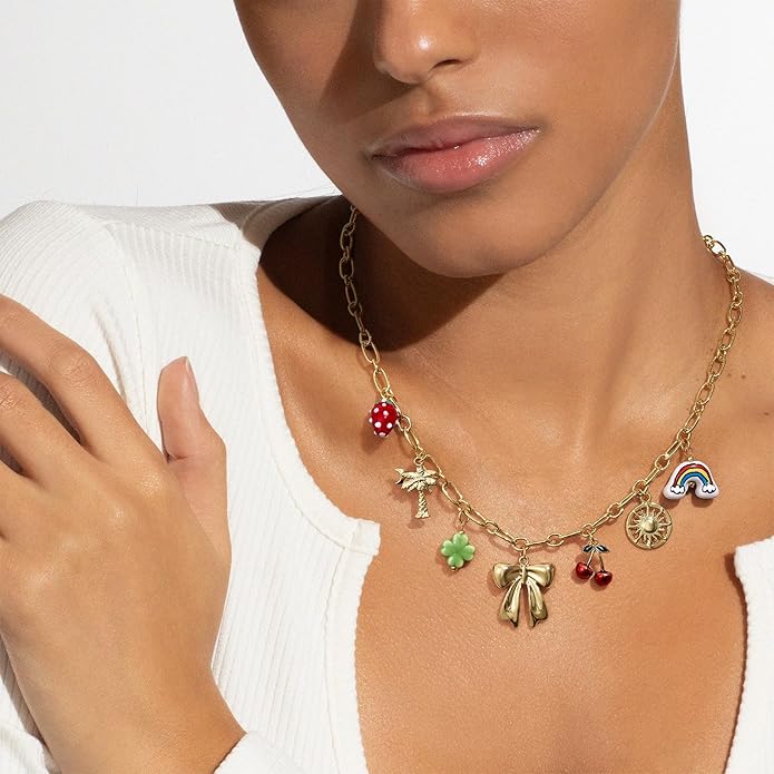 KissYan Charm Necklace for Women, 14K Gold Plated Heart Starfish Sun Pendant Fashion Link Chain Boho Summer Beach Jewelry Gifts