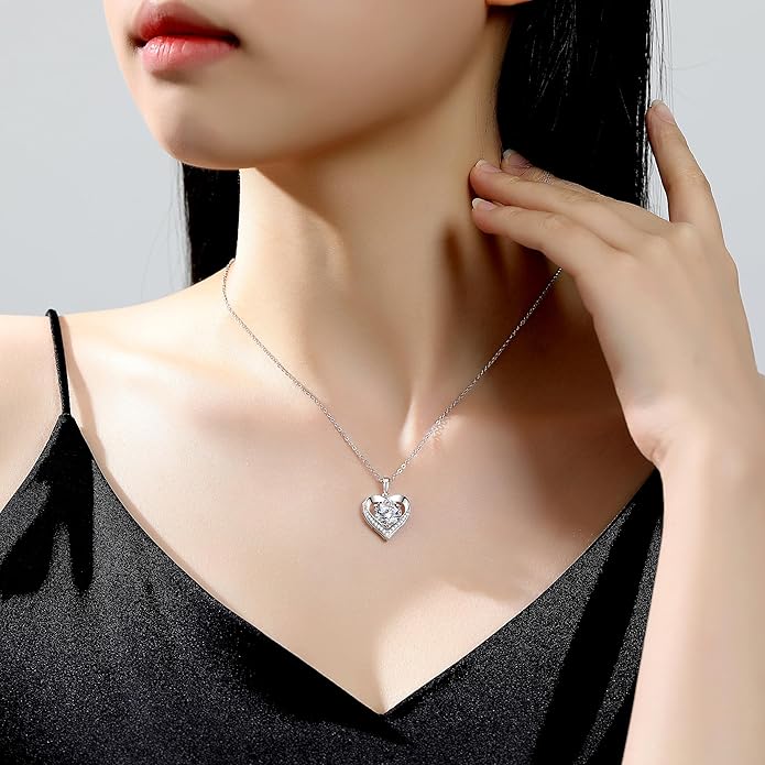 Moissanite Necklace for Women Moissanite Heart Necklace 1-3 Carat, Engraved with 'I LOVE YOU', Jewelry Gifts, for Wife, for Girlfriend, for Mom, Birthday Gift, Anniversary Present